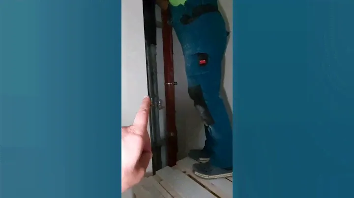 Подготавливаем трубы к звукоизоляции #ремонт #дизайнинтерьера #сантехника #ремонтквартир #дизайн #жк